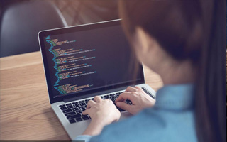江山 api php源码,下载的php源码怎么运行呢？
